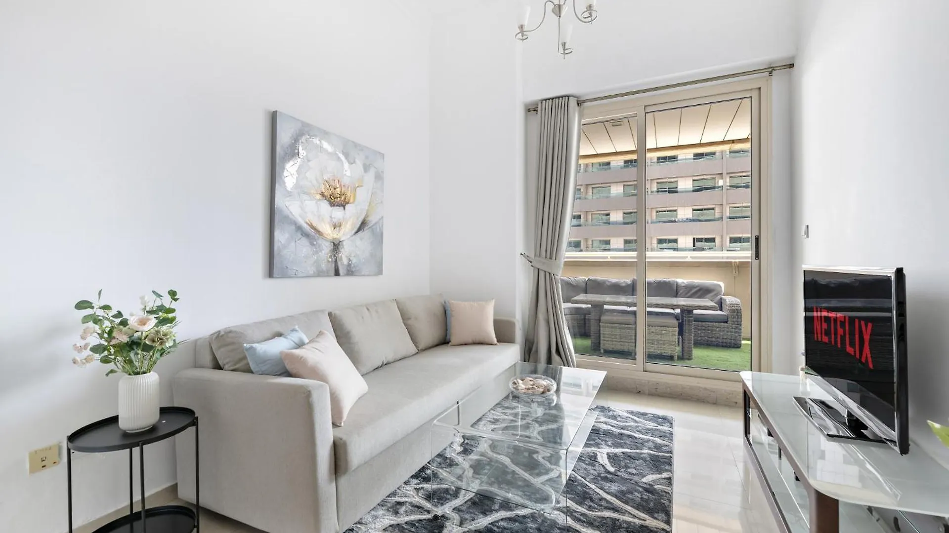 Vayk - Vibrant 1Br In The Marina Apartment Dubai
